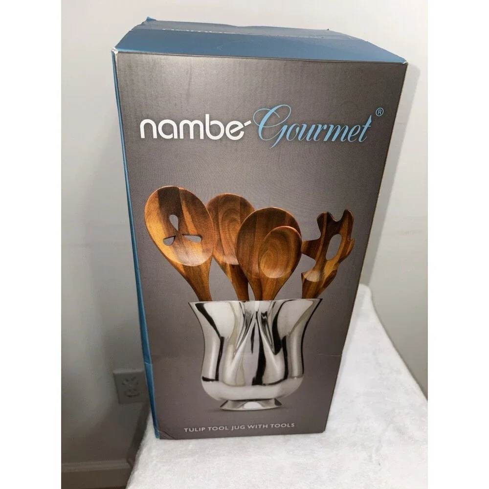 New In box The Nambé Gourmet Tulip Tool Jug Set